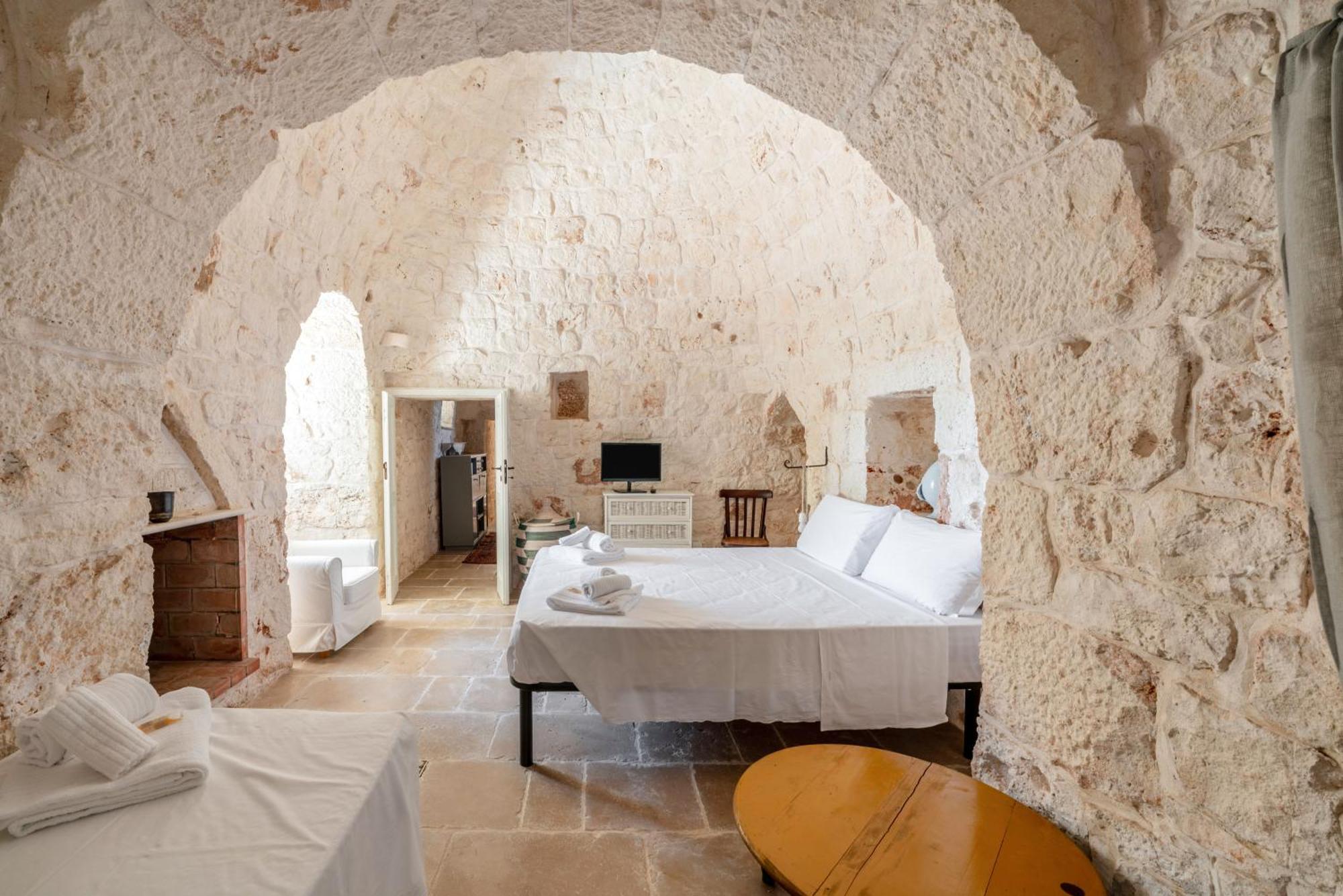 White Conus By Rentbeat Villa Ostuni Exterior photo