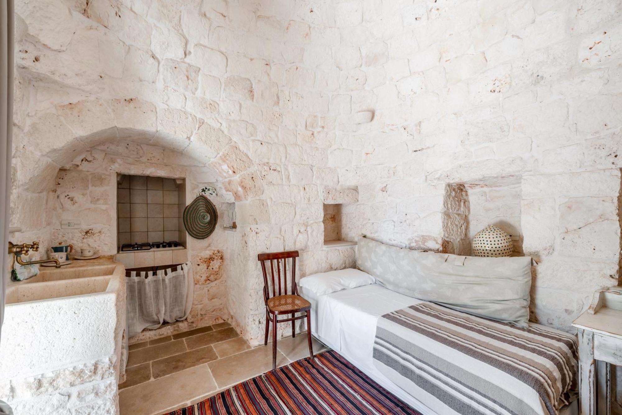 White Conus By Rentbeat Villa Ostuni Exterior photo