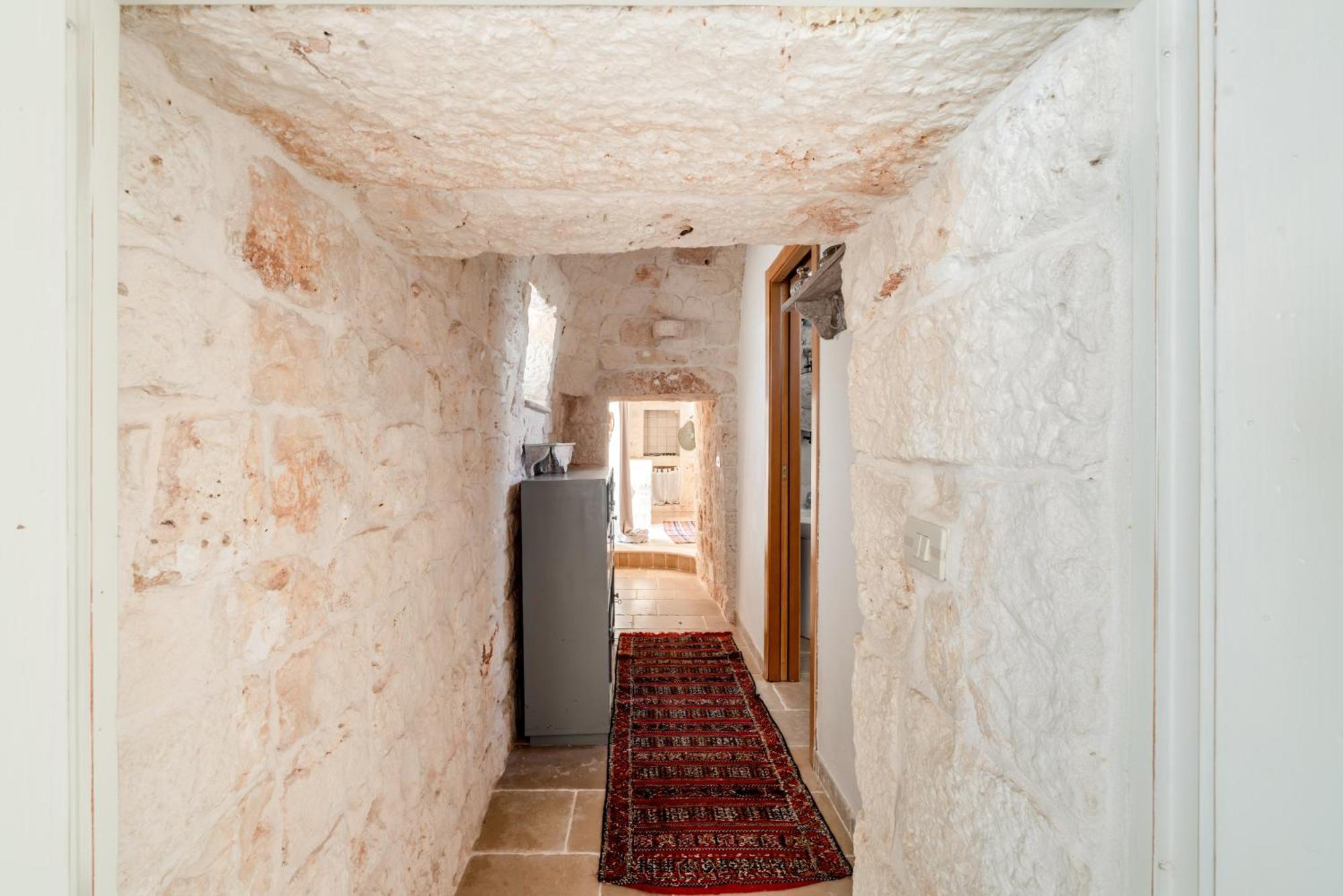 White Conus By Rentbeat Villa Ostuni Exterior photo